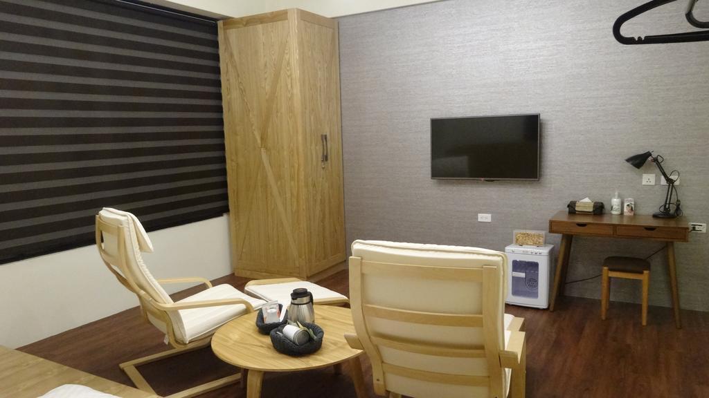 Meow G Cafe Hostel Hualien City Phòng bức ảnh