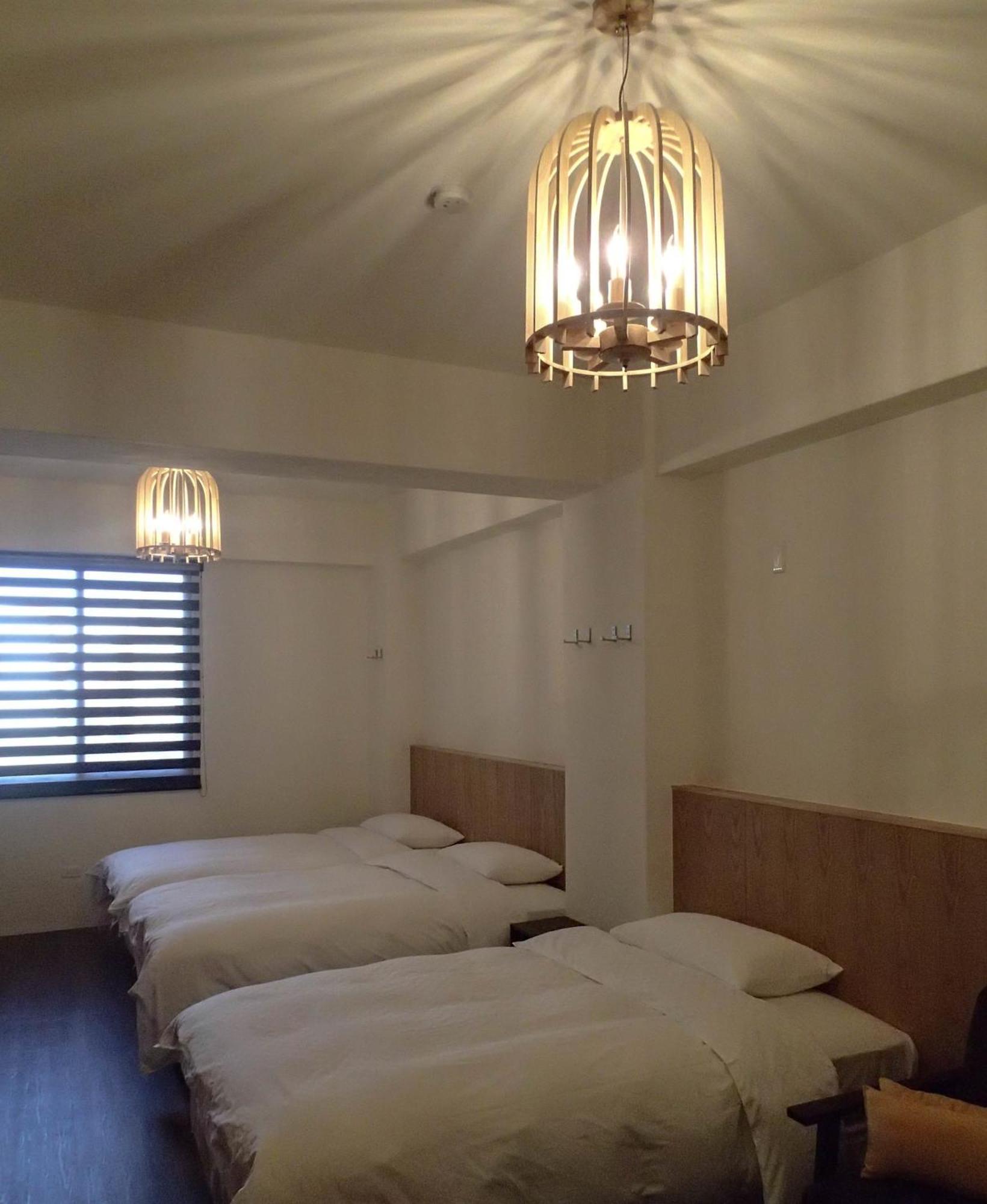 Meow G Cafe Hostel Hualien City Ngoại thất bức ảnh